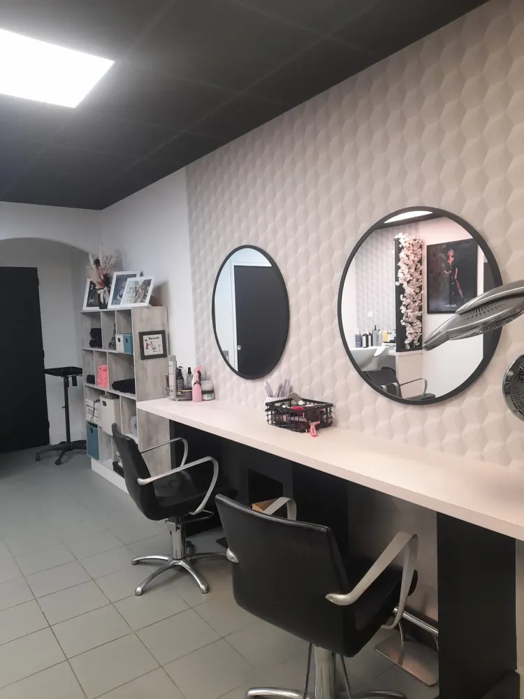 Salon de coiffure près de Château-Gontier